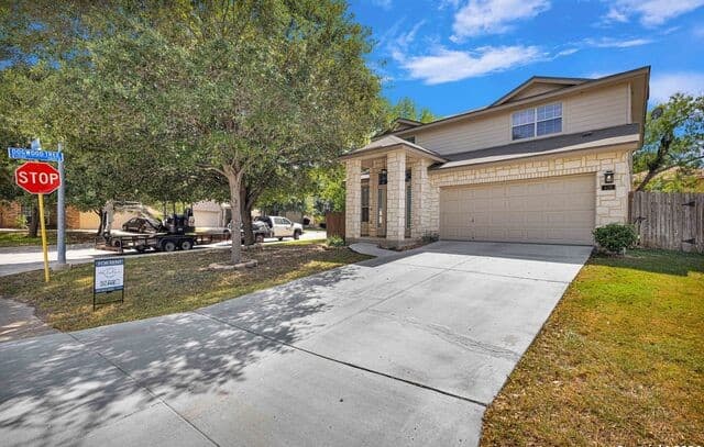 rental at 439  Dandelion Bnd in San Antonio, TX — photo 3