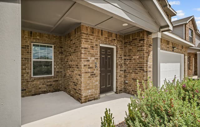 rental at 14403  Texas Coral in San Antonio, TX — photo 2