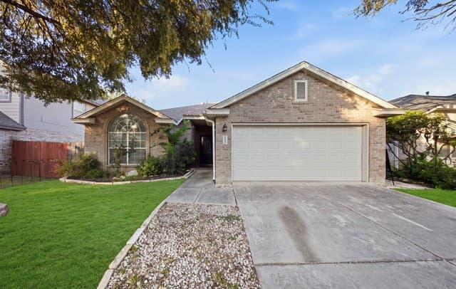 rental at 15326  Spring Dew in San Antonio, TX — photo 1
