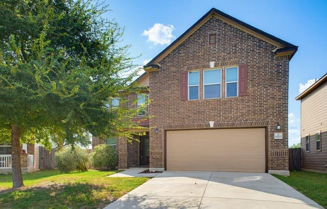 rental at 9115  Summit Lk in San Antonio, TX — photo 1