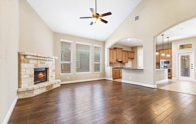 rental at 12522  Lexi Petal in San Antonio, TX — photo 5