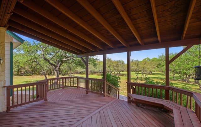 rental at 148 N Stallion Estates Dr in Spring Branch, TX — photo 3