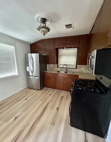 rental at 826  Pennystone Ave in San Antonio, TX — photo 5