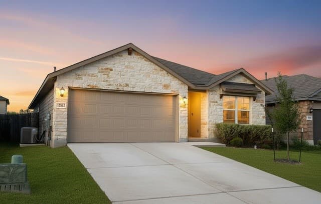 rental at 13543  Pokey Trl in San Antonio, TX — photo 1
