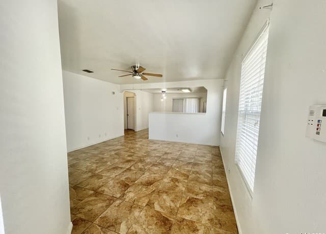 rental at 25347  Longbranch Run in San Antonio, TX — photo 1
