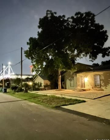 rental at 119  Fairfax in San Antonio, TX — photo 1