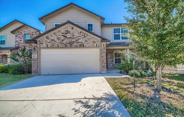rental at 4406  Chalk Flats in San Antonio, TX — photo 2