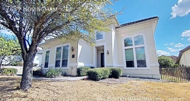 rental at 7439  Hovingham in San Antonio, TX — photo 3