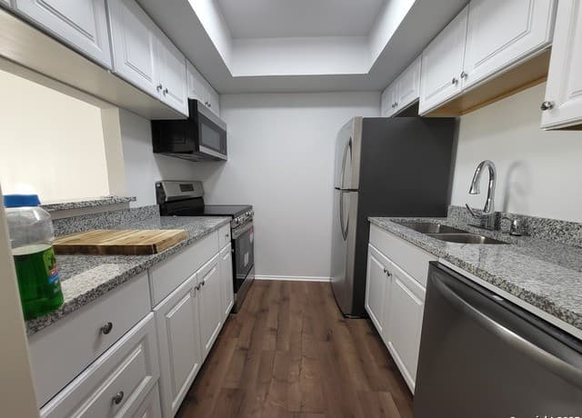 rental at 8401 N New Braunfels Ave Unit 350 in San Antonio, TX — photo 1