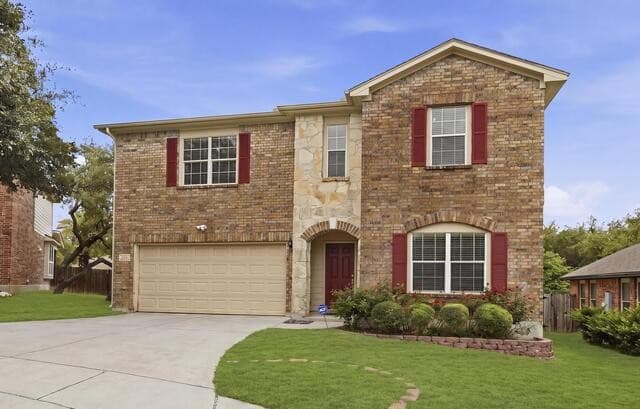 rental at 8214  Sabinoso Dr in Helotes, TX — photo 3