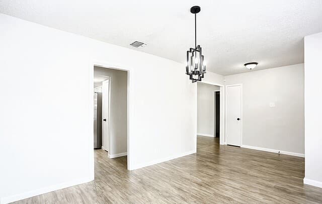 rental at 1074  Ferdinand Dr in San Antonio, TX — photo 4