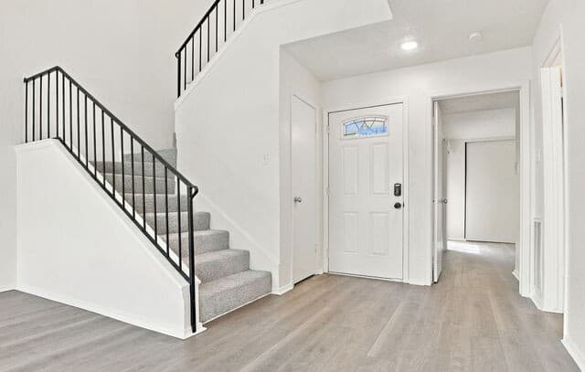 rental at 12010  Ashrock Ct in San Antonio, TX — photo 5