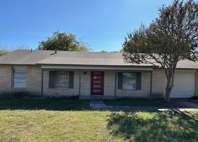 rental at 4322  Sun Gate St in San Antonio, TX — photo 1