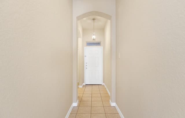 rental at 11407  Oaks Hike in San Antonio, TX — photo 4
