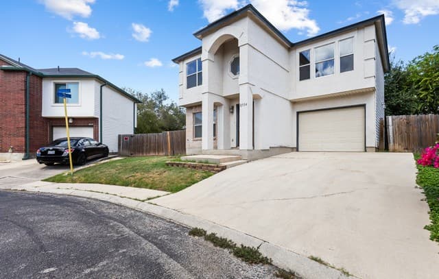 rental at 8934  Kenton Mist in San Antonio, TX — photo 2
