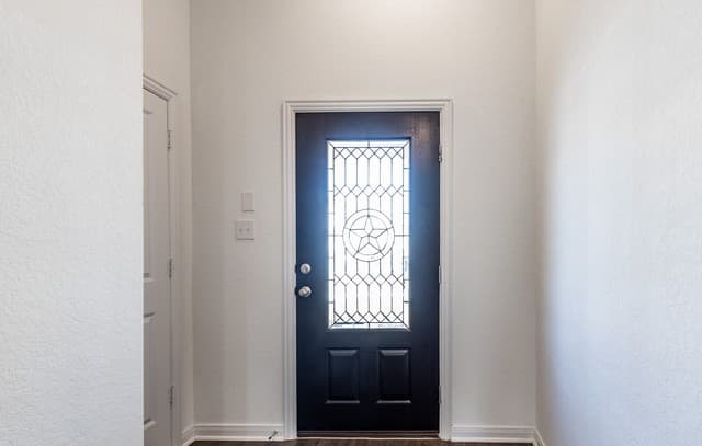rental at 6618  Cibolo Spgs in Converse, TX — photo 5
