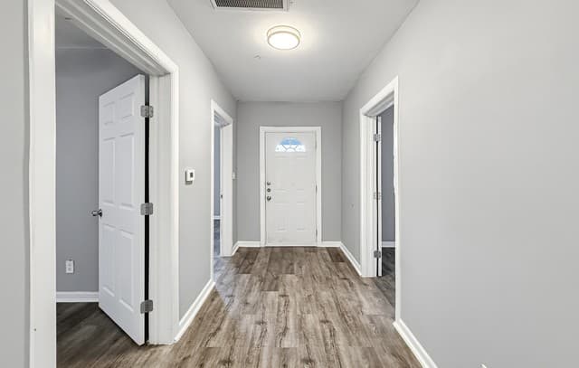 rental at 322  Indiana St in San Antonio, TX — photo 3