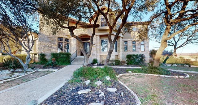 rental at 2011  My Anns Hl in San Antonio, TX — photo 3