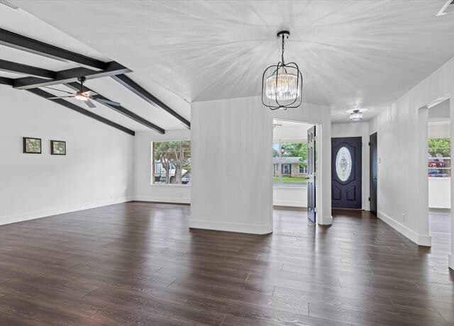 rental at 5026  Lakewood Dr in San Antonio, TX — photo 5