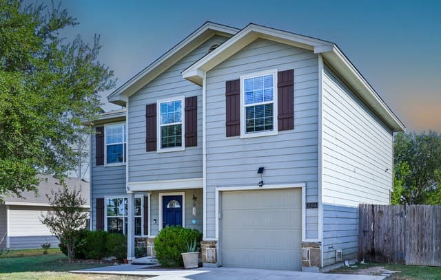 rental at 11506  Durango Way in San Antonio, TX — photo 1