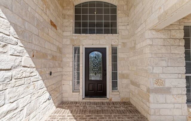 rental at 1318  Heavens Peak in San Antonio, TX — photo 5