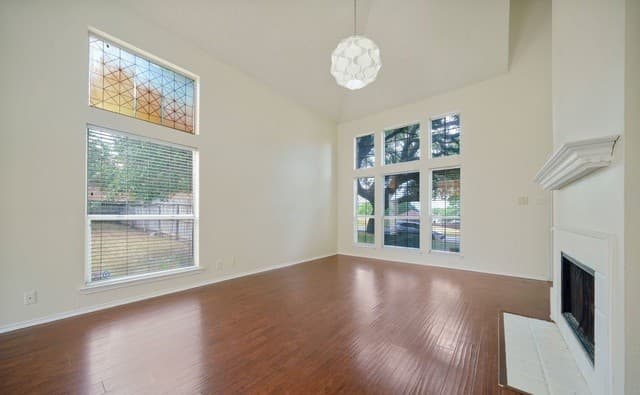 rental at 12150  Stoney Glen in San Antonio, TX — photo 4