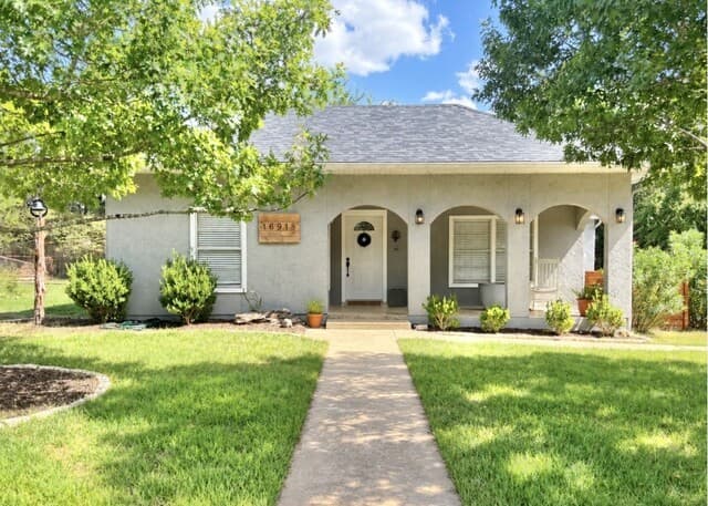 rental at 16918  Mount Everest St in San Antonio, TX — photo 1