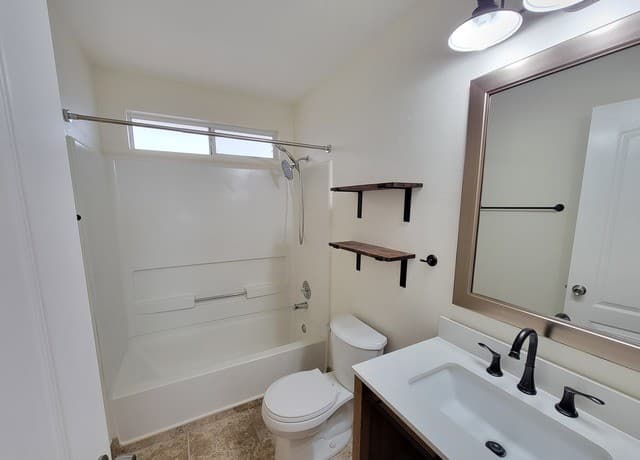 rental at 815  Bobcat Crk in San Antonio, TX — photo 4