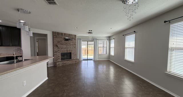 rental at 9110  Canter Horse in San Antonio, TX — photo 3