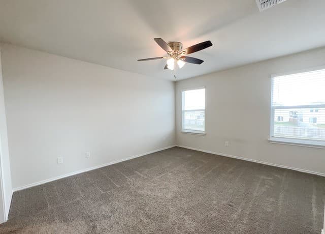 rental at 8518  Brisk Water in San Antonio, TX — photo 5