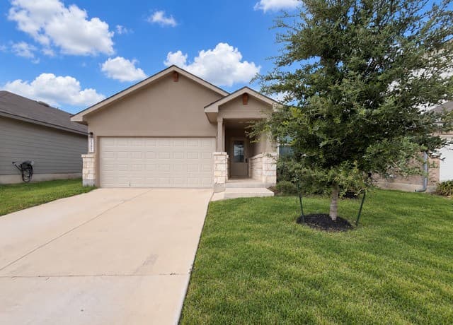 rental at 13611  Mendes Knoll in San Antonio, TX — photo 1