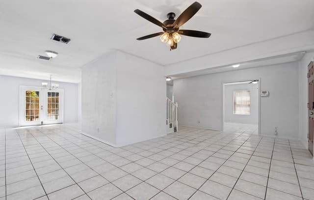 rental at 5230  Ebony Dr in San Antonio, TX — photo 4