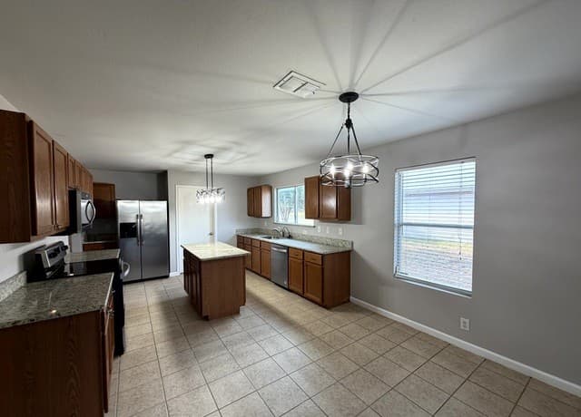 rental at 11135  Rindle Rnch in San Antonio, TX — photo 5