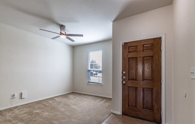 rental at 6503  Port Elizabeth in Converse, TX — photo 5