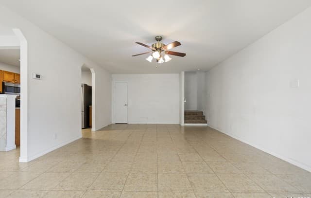 rental at 335  Cedron Chase in San Antonio, TX — photo 5