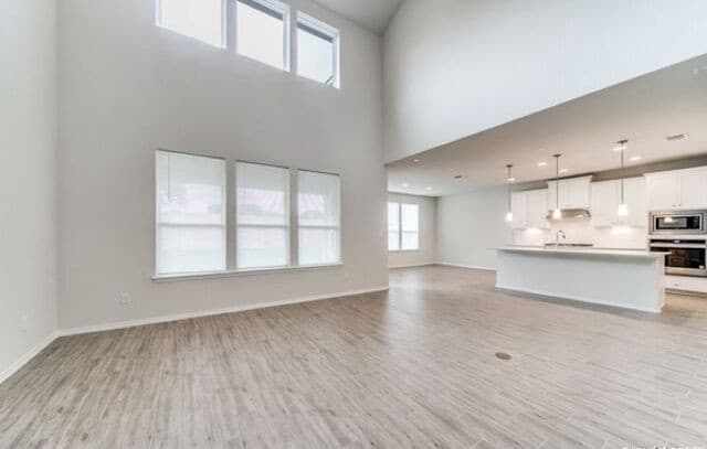 rental at 332  Aberdeen in Boerne, TX — photo 2