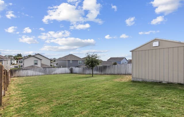 rental at 5334  Basil Chase in St Hedwig, TX — photo 3