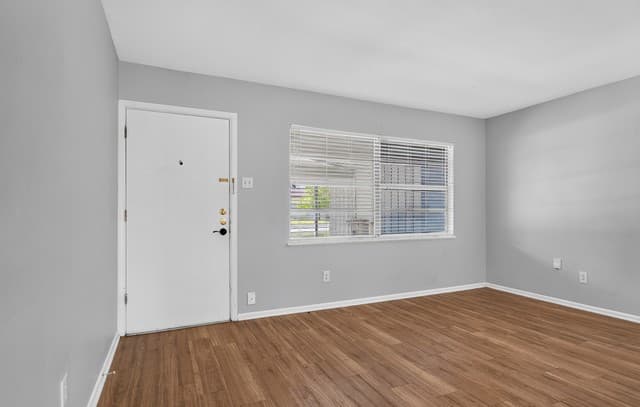 rental at 213  Aviation Ave in Schertz, TX — photo 3
