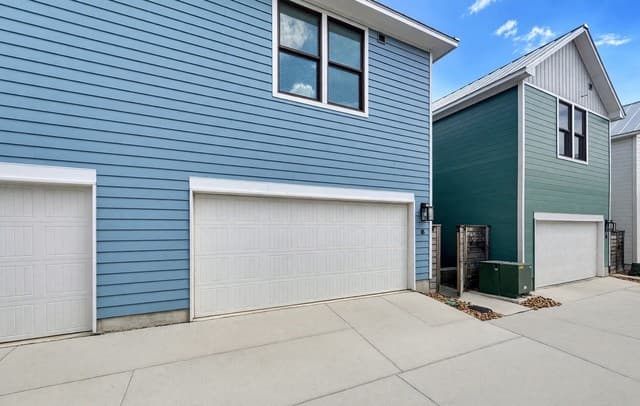 rental at 311 E Evergreen Unit 18 in San Antonio, TX — photo 4