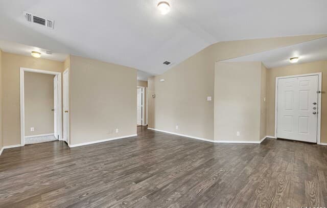 rental at 6019  Old Corral in San Antonio, TX — photo 4