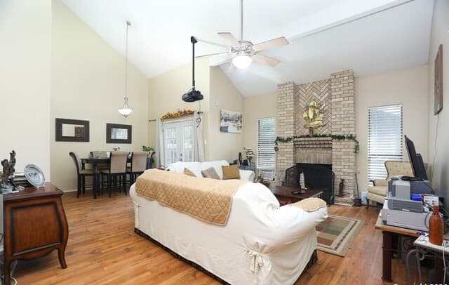 rental at 3111  Morning Crk in San Antonio, TX — photo 3