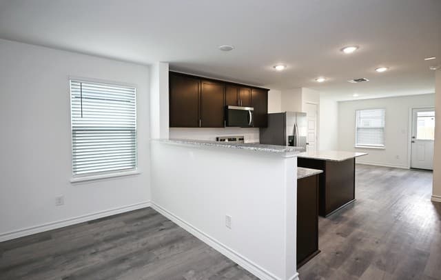 rental at 2951  Water Lotus in New Braunfels, TX — photo 5