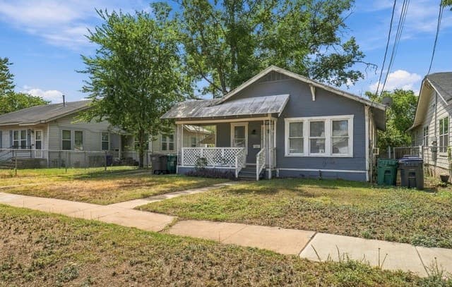 rental at 1114  Gibbs in San Antonio, TX — photo 2