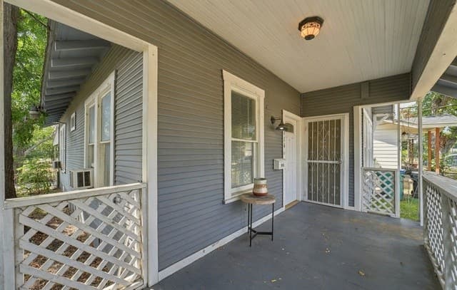 rental at 1114  Gibbs in San Antonio, TX — photo 4