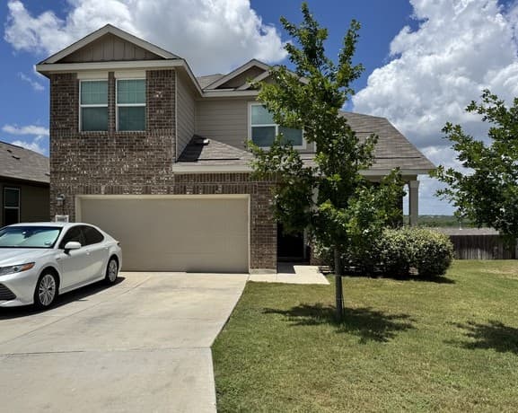 rental at 14007  Machete Park in San Antonio, TX — photo 1
