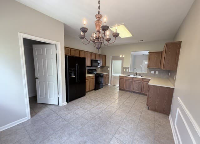 rental at 24726  Crescent Run in San Antonio, TX — photo 5