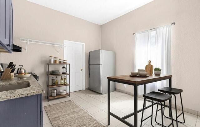 rental at 127  Dimmit St Unit 2 in San Antonio, TX — photo 5