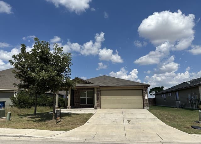 rental at 2273  Lighthouse Dr in New Braunfels, TX — photo 3