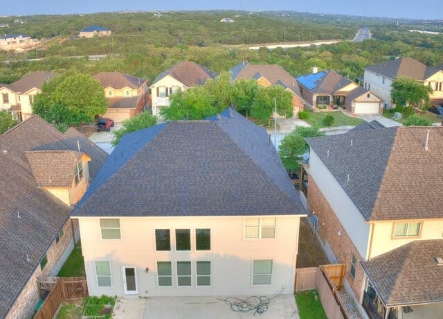 rental at 24822  Catalan Cliff in San Antonio, TX — photo 2