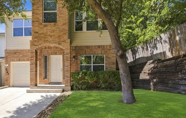 rental at 5562  Painter Green in San Antonio, TX — photo 1